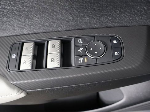 New 2026 Mitsubishi Outlander SE FWD image 35