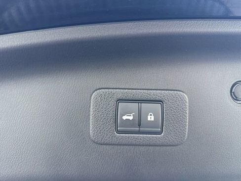 Certified 2024 Nissan Armada SL w/ Captain's Chairs Package AWD/4WD image 29