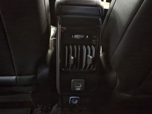 New 2026 Jeep Compass Latitude AWD/4WD image 11