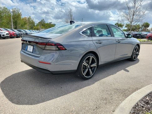 Certified 2025 Honda Accord Sport image 6