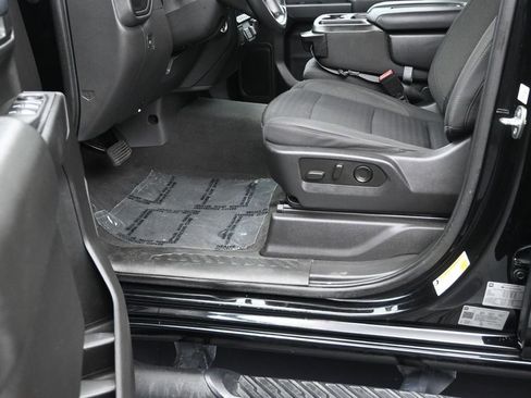 Used 2022 Chevrolet Silverado 1500 Custom RWD image 12