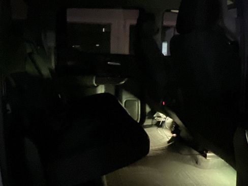 Used 2020 Chevrolet Silverado 1500 LT Trail Boss image 13