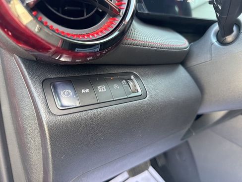 New 2026 Chevrolet Equinox RS w/ Convenience Package III AWD/4WD image 17