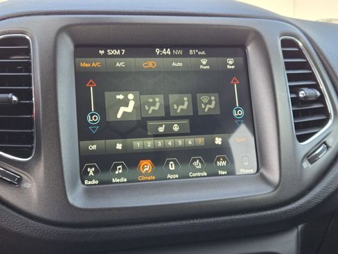 Certified 2018 Jeep Compass Trailhawk w/ Navigation Group image 11