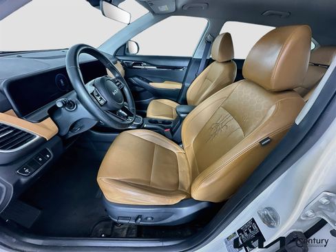 Certified 2024 Kia Seltos EX FWD image 21