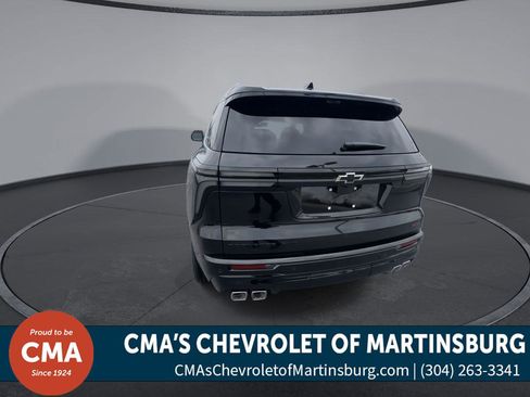 New 2026 Chevrolet Traverse RS w/ LPO, Floor Liner Package AWD/4WD image 7
