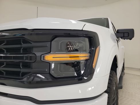 Used 2025 Ford F150 XLT w/ Equipment Group 302A MID AWD/4WD image 10