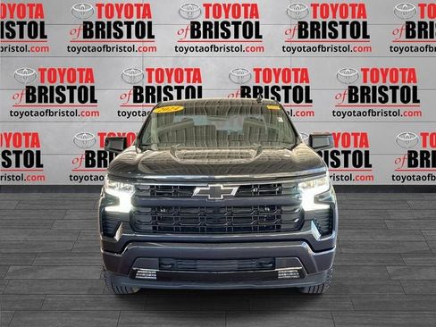 Used 2024 Chevrolet Silverado 1500 RST image 9