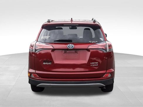 Used 2018 Toyota RAV4 Limited w/ Advanced Technology Package AWD/4WD image 5