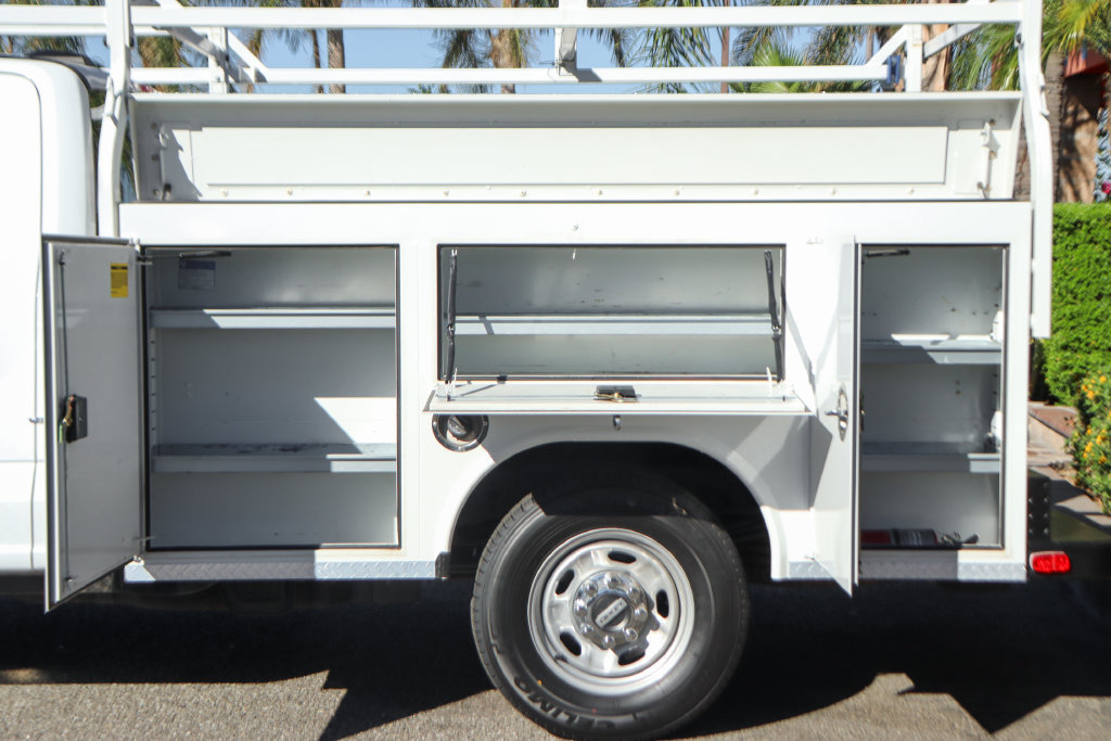 Used 2023 Ford F250 XL w/ XL Chrome Package RWD image 6
