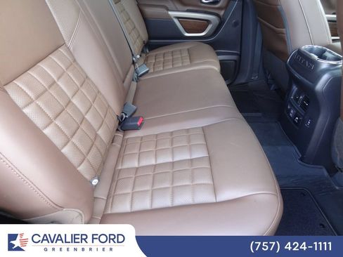 Used 2023 Nissan Titan Platinum Reserve w/ Moonroof Package AWD/4WD image 15