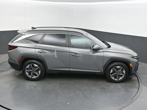 Used 2025 Hyundai Tucson SEL FWD image 39