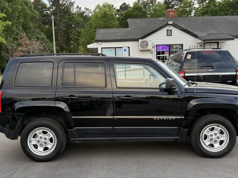 Used 2016 Jeep Patriot Sport w/ Power Value Group image 8