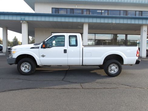Used 2015 Ford F350 XL w/ Power Equipment Group image 2