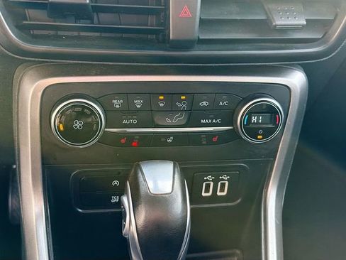 Used 2019 Ford EcoSport SES image 15