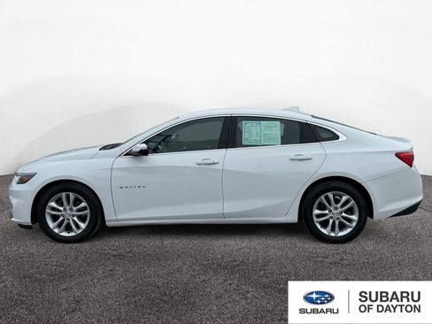 Used 2018 Chevrolet Malibu LT image 2