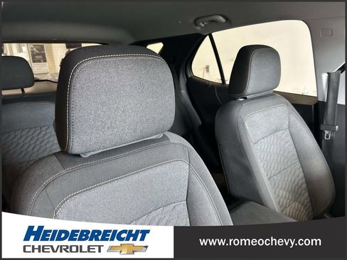 Used 2019 Chevrolet Equinox LT FWD image 33