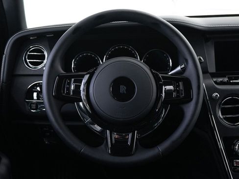 Certified 2024 Rolls-Royce Cullinan image 36