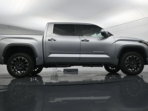 Used 2026 Toyota Tundra Limited AWD/4WD image 24