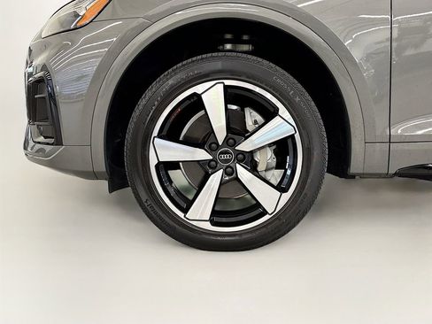 Used 2023 Audi Q5 2.0T Premium Plus w/ Premium Plus Package image 23