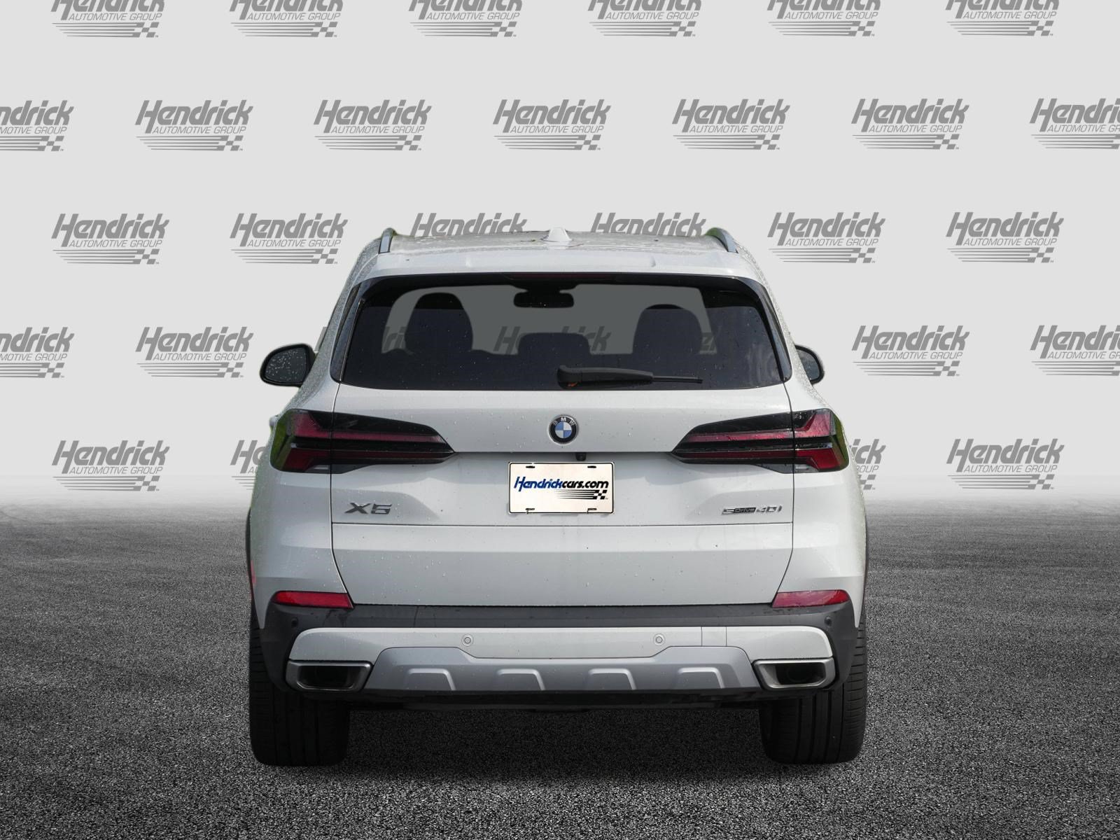 Certified 2024 BMW X5 sDrive40i w/ Premium Package RWD image 8