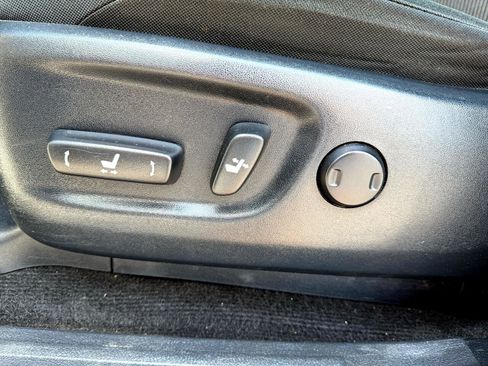 Used 2019 Toyota 4Runner SR5 image 13