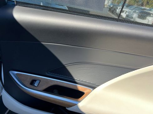 Used 2024 Lucid Air Touring image 52