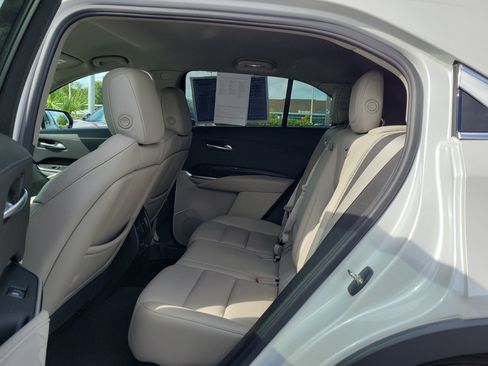 Used 2023 Cadillac XT4 Premium Luxury w/ Enhanced Visibility Package FWD image 13