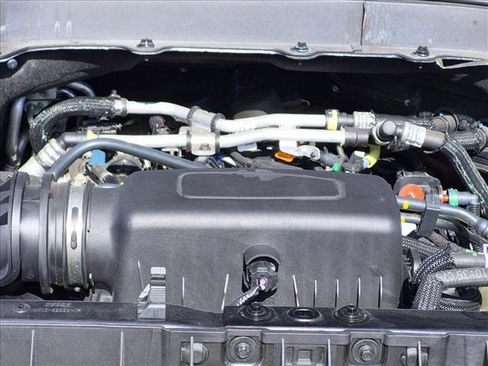 Certified 2021 Ford Explorer XLT w/ Equipment Group 202A RWD image 23
