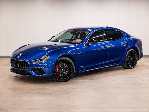 Used 2019 Maserati Ghibli S GranSport Q4 AWD/4WD image 21