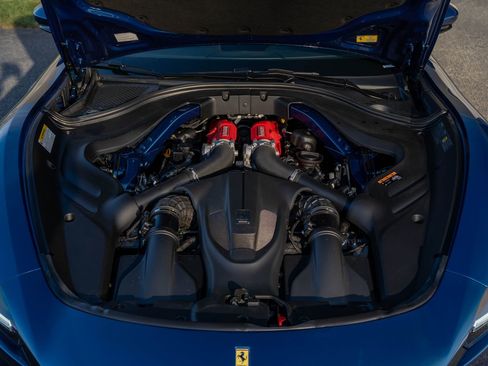 Certified 2024 Ferrari Roma image 21