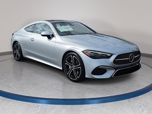 New 2026 Mercedes-Benz CLE 300 4MATIC Coupe image 3