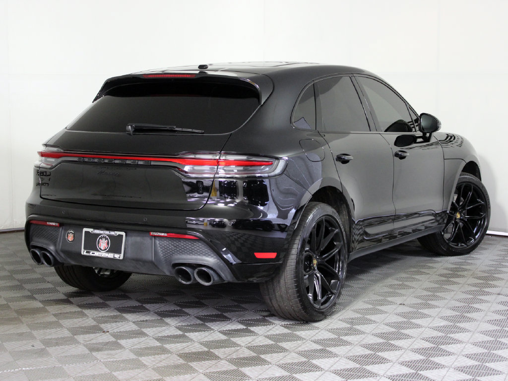 Certified 2022 Porsche Macan AWD/4WD image 7