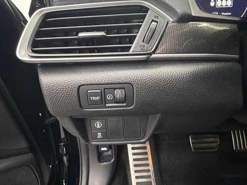 Used 2022 Honda Accord Sport image 30