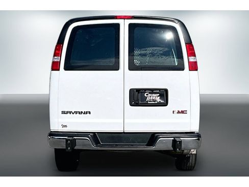 Used 2025 GMC Savana 2500 w/ Driver Convenience Package RWD image 5
