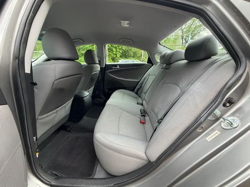Used 2011 Hyundai Sonata GLS w/ Popular Equipment Pkg 2 FWD image 26