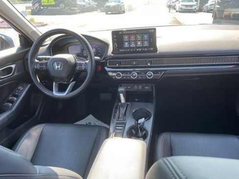 Used 2024 Honda Civic Touring image 7