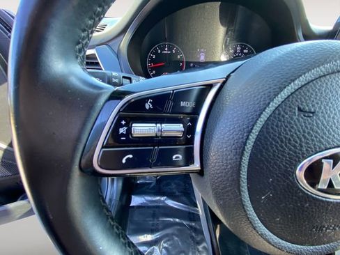 Used 2021 Kia Seltos S image 18