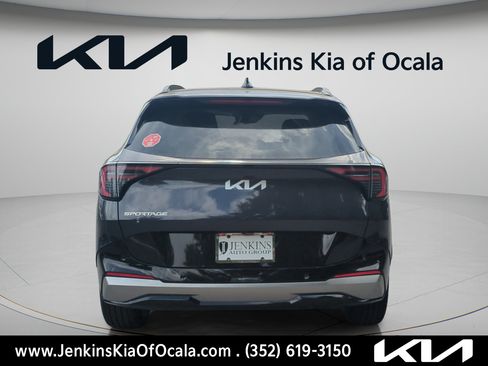 New 2026 Kia Sportage SX FWD image 4