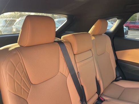 Used 2024 Lexus RX 350 Premium w/ Convenience Package image 6