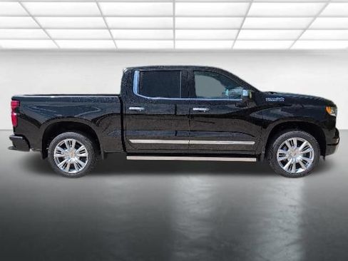New 2026 Chevrolet Silverado 1500 High Country AWD/4WD image 36
