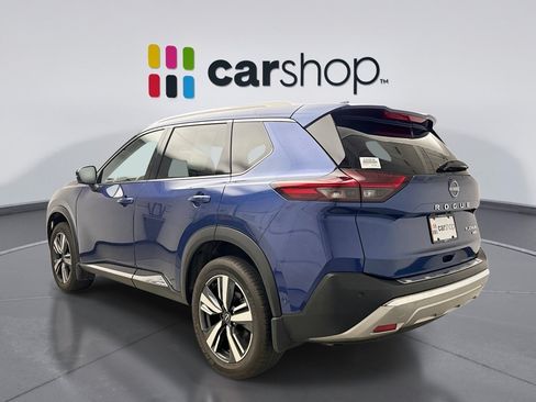Used 2023 Nissan Rogue Platinum w/ Platinum Premium Package AWD/4WD image 3