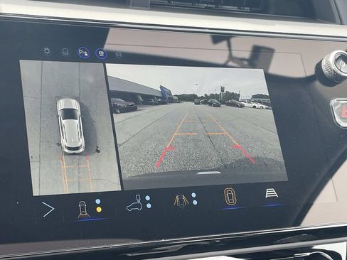 New 2027 Chevrolet Bolt RS w/ Technology Package FWD image 17