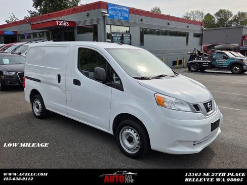 Used 2020 Nissan NV200 S w/ Back Door Glass Package FWD image 1