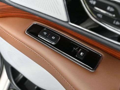 Used 2024 Lincoln Navigator Reserve w/ Equipment Group 201A image 55