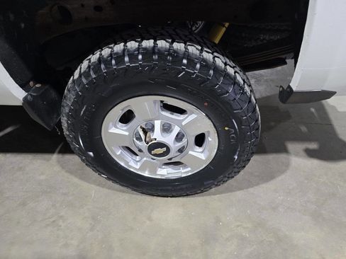 Used 2015 Chevrolet Silverado 2500 LT w/ Z71 Package, Off-Road AWD/4WD image 27
