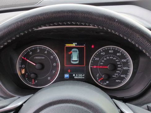 Used 2021 Subaru Ascent Premium w/ Convenience Package image 19