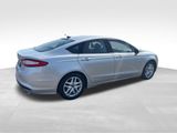 Used 2016 Ford Fusion SE image 6