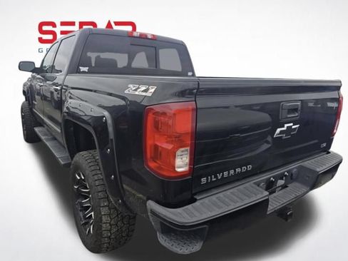 Used 2018 Chevrolet Silverado 1500 LTZ Z71 AWD/4WD image 3
