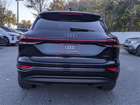 Used 2025 Audi Q6 e-tron Premium Plus w/ Premium Plus image 7